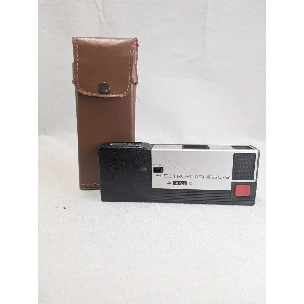 Vintage 70s Continental Electroflash 555-S 110 Film Camera Case Retro Analog